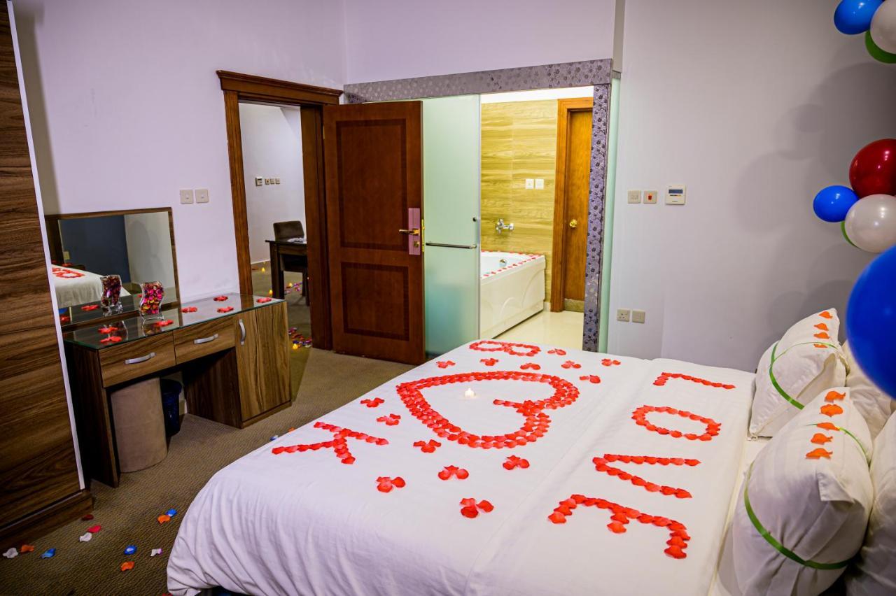 Platinum The First Hotell Medina Eksteriør bilde