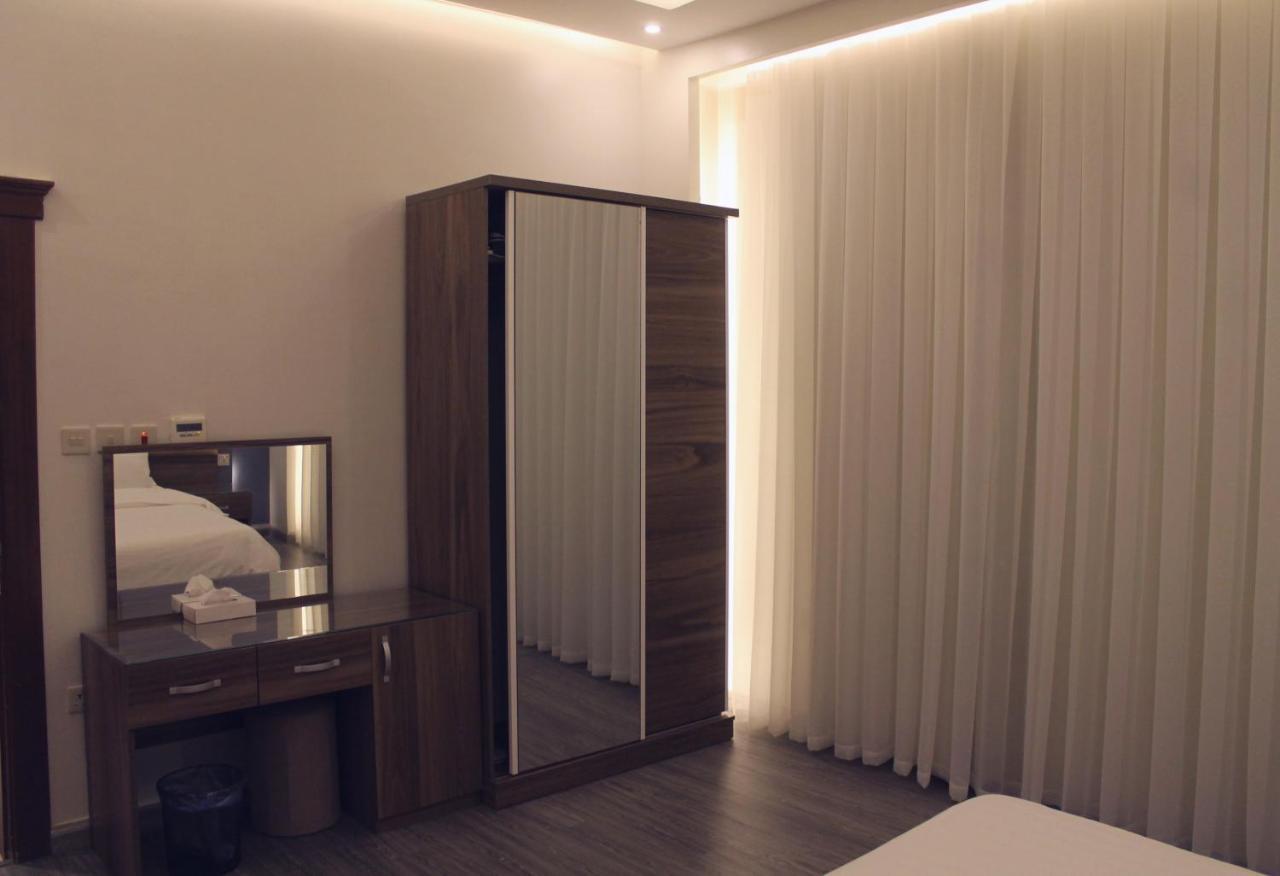 Platinum The First Hotell Medina Eksteriør bilde